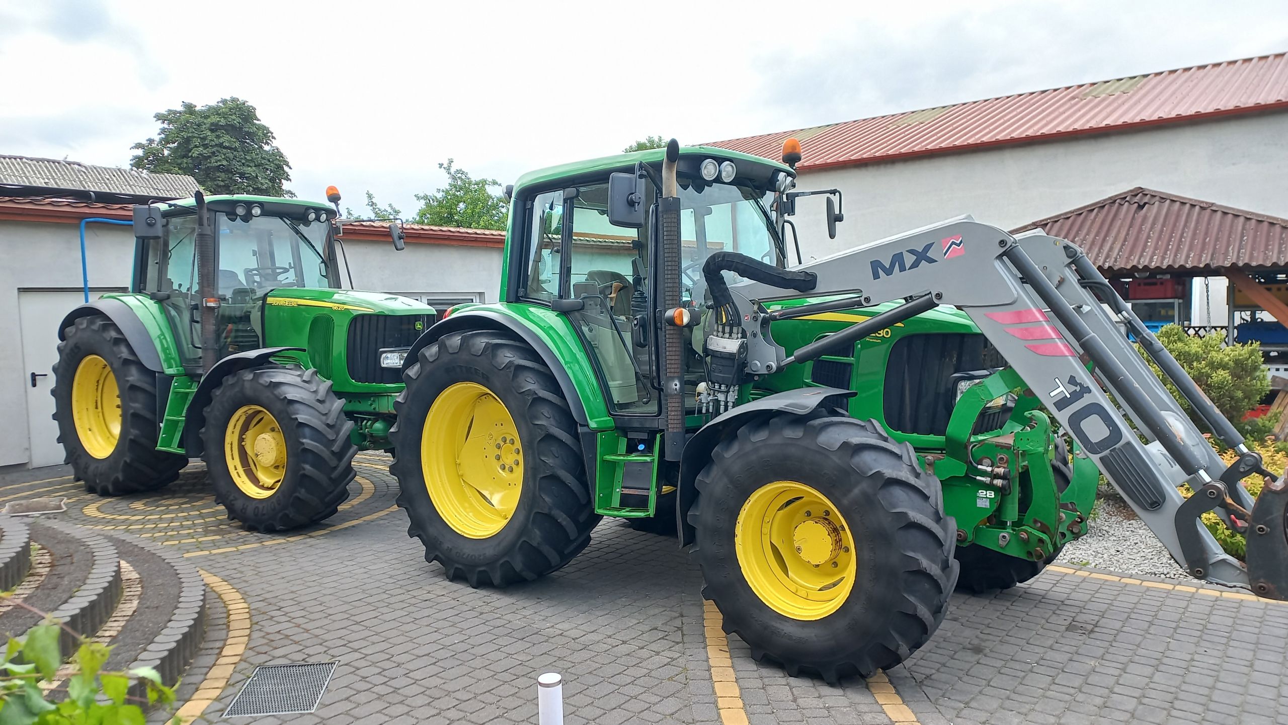 ciagnik-john-deere